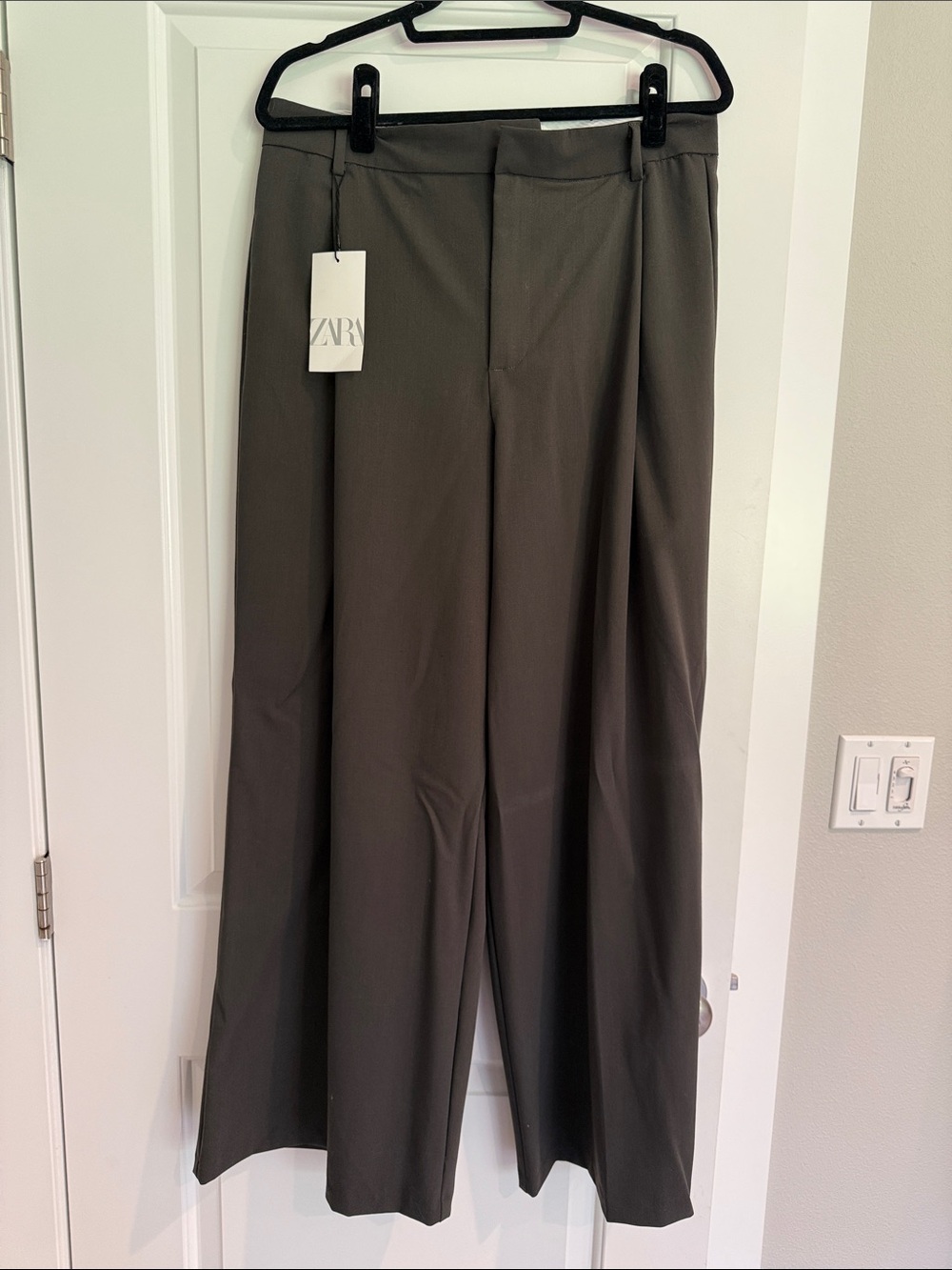 ZARA XL dress pants NWT